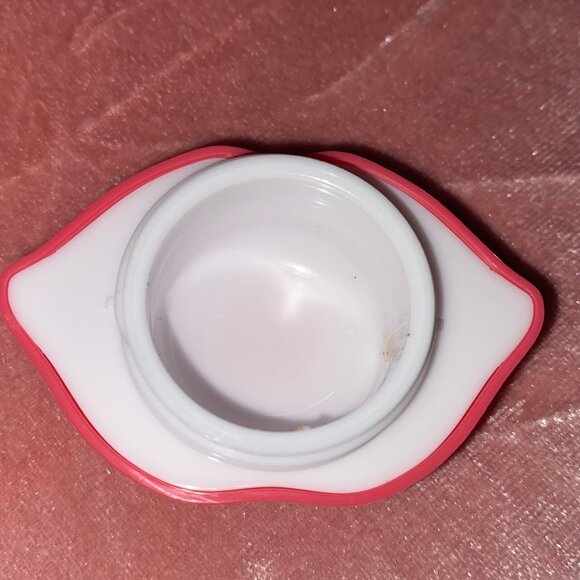 12 Cute lip balms / container Winter themes, Pug dog, cat, owls, Tony Moly lips, - Picture 5 of 14